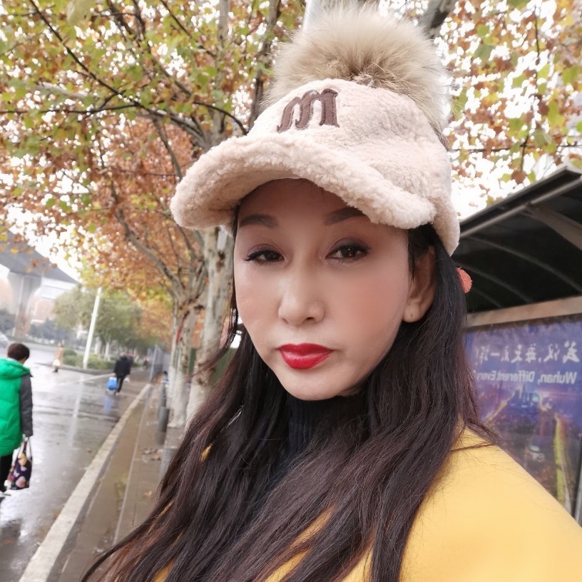 大侠热情的照片