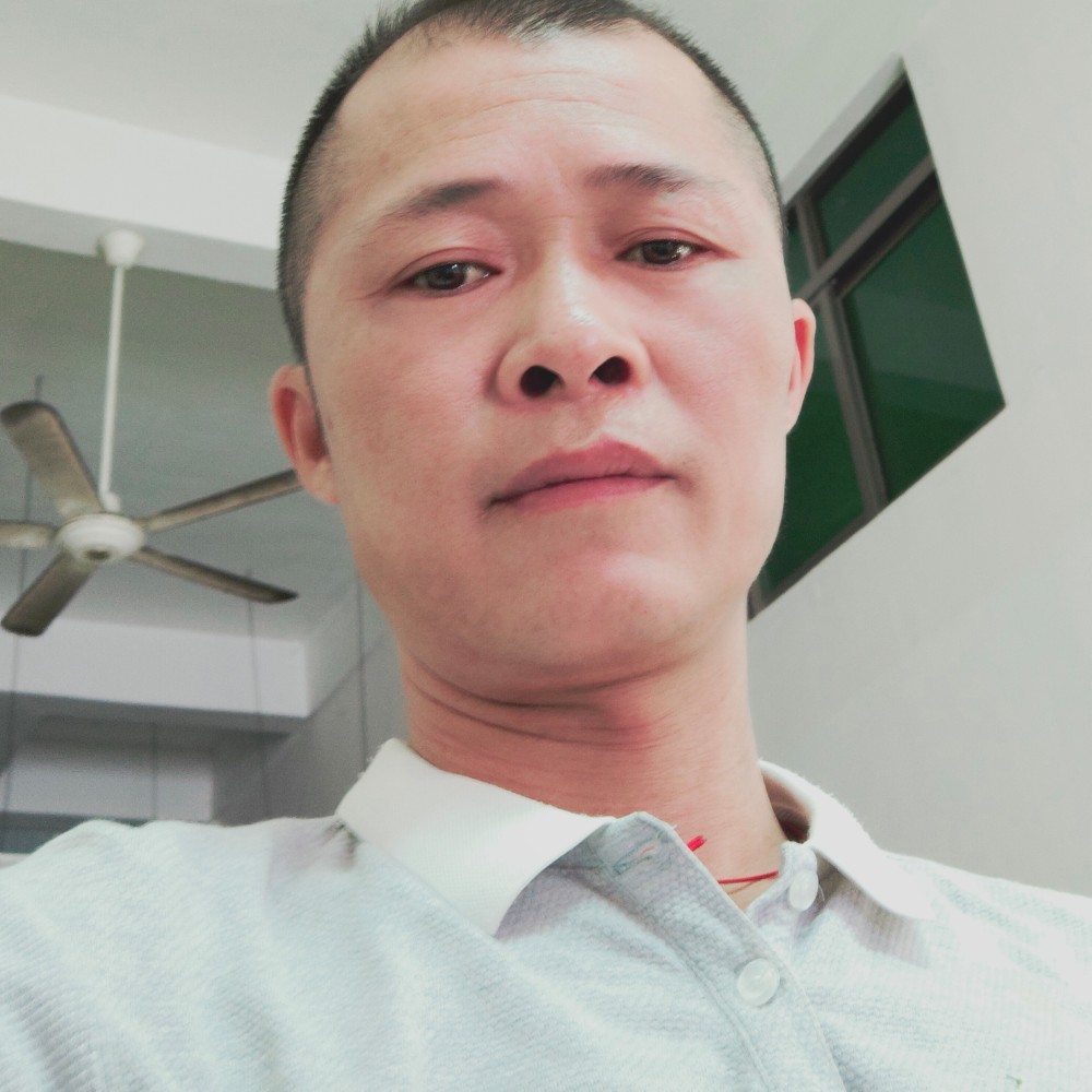 闪闪和余溫的照片