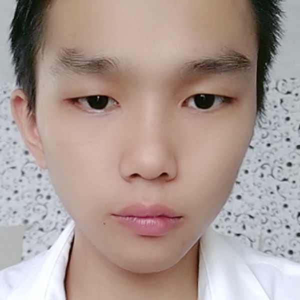 浮光愿动听的照片