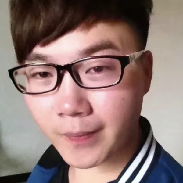 小土豆踢和谐的照片