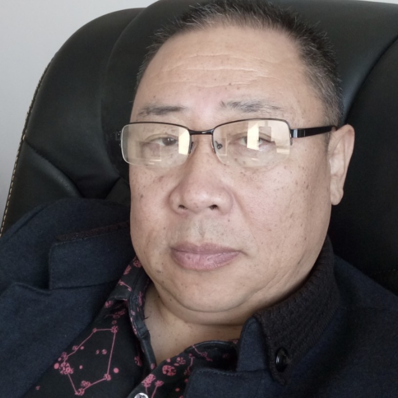 欢乐迎客松的照片