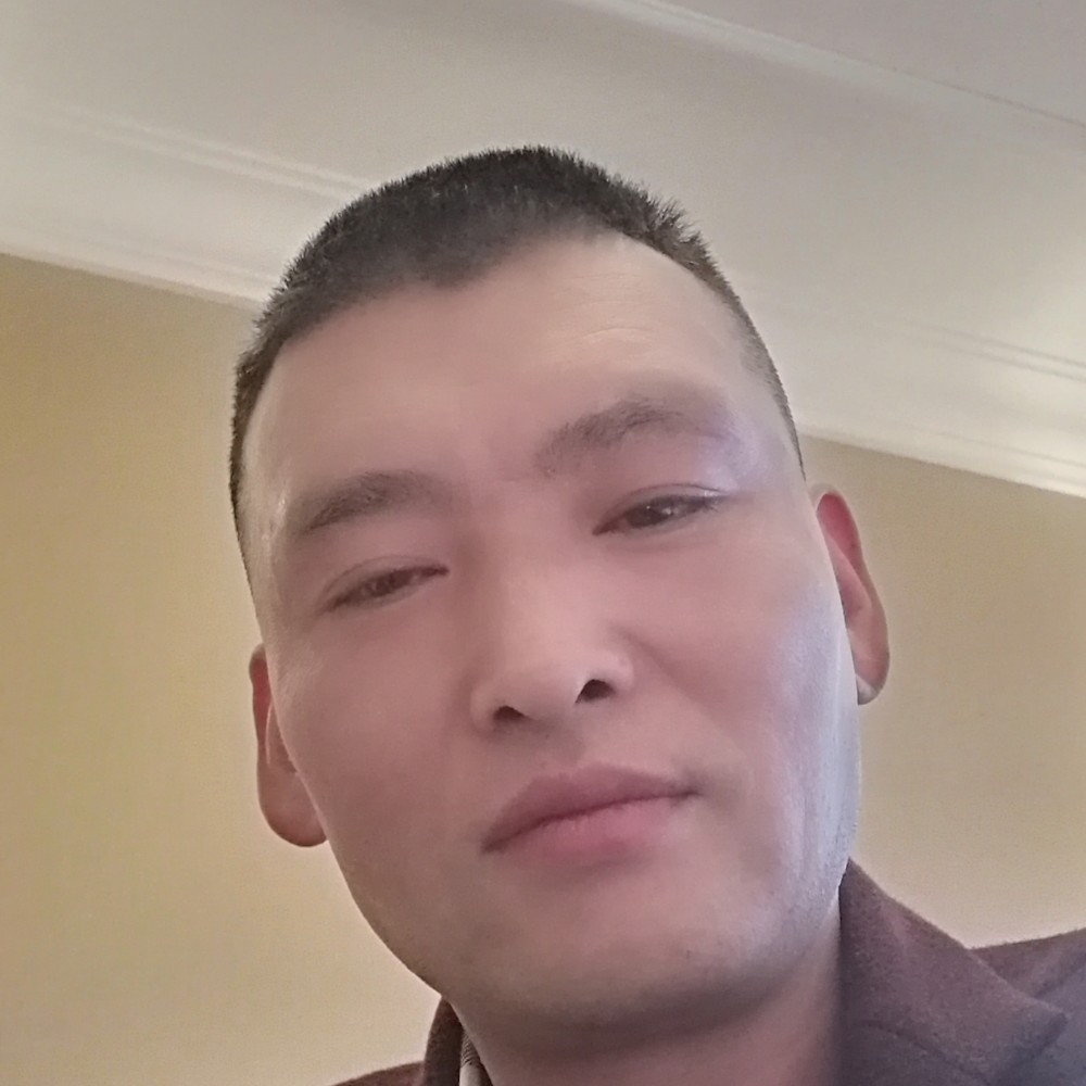 花生回眸拼搏的照片