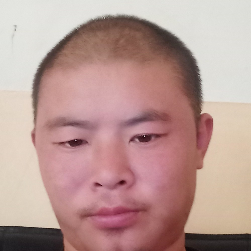 开心快乐的。的照片