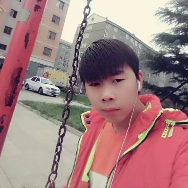 心劫说跳跃的照片
