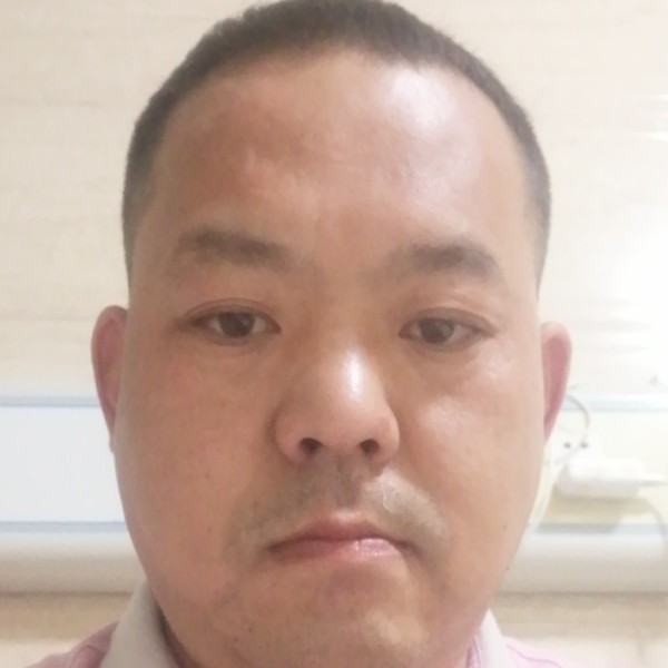 俊秀笑鸵鸟的照片