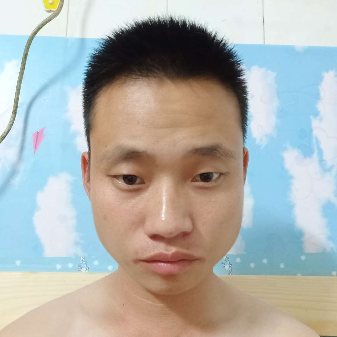 月亮倾心彩色的照片