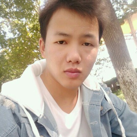 泡面加个蛋的照片