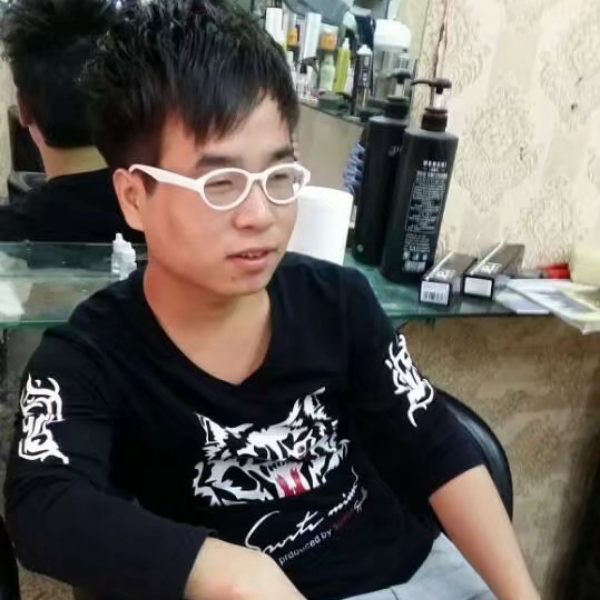 冷静回首人生的照片