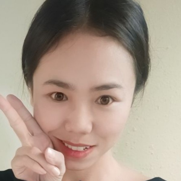 等待多么红玫瑰的照片