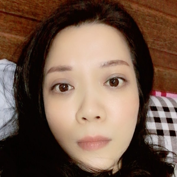 高贵美女的照片