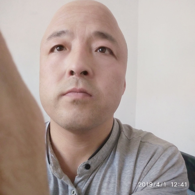 靳林山的照片
