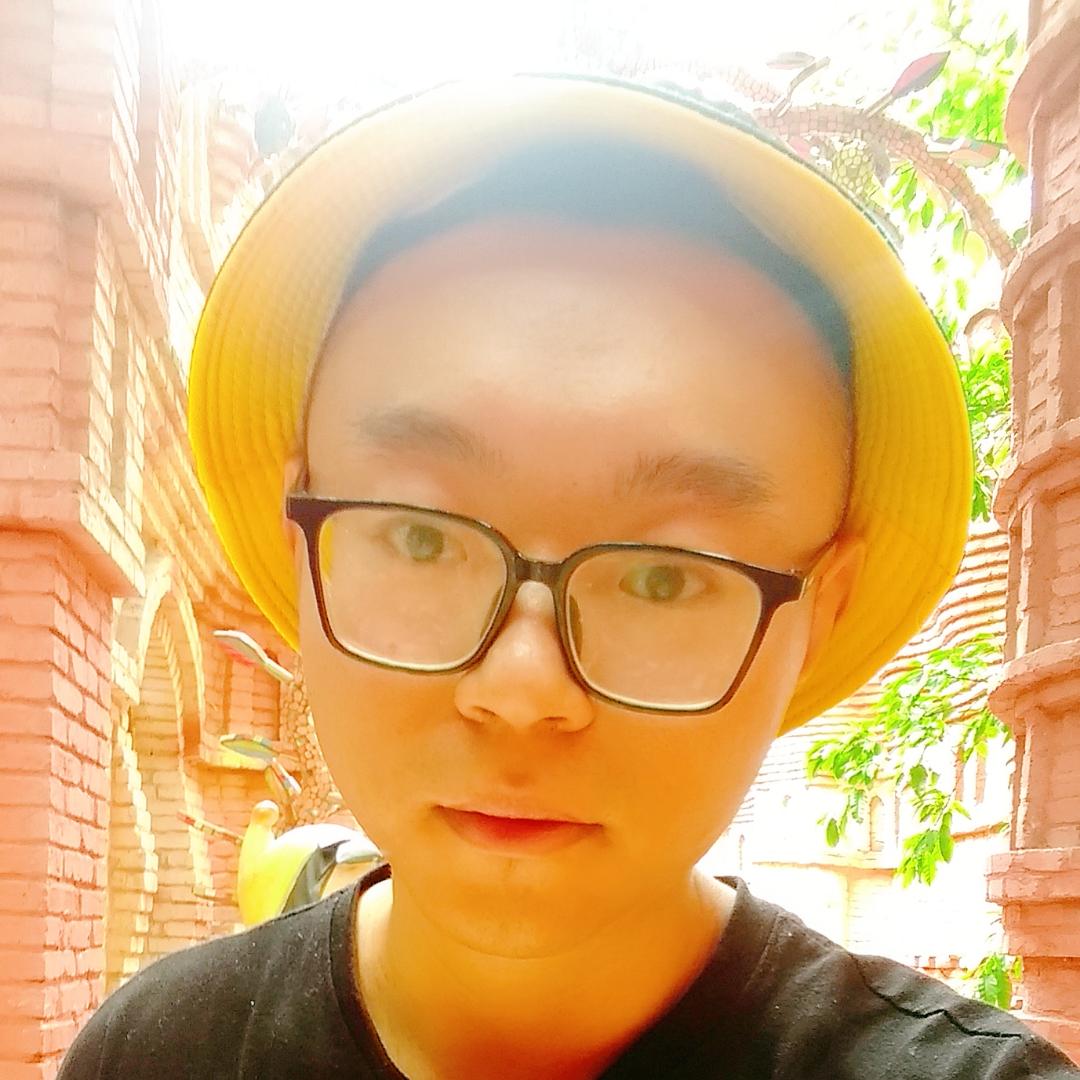 干净請黑米的照片