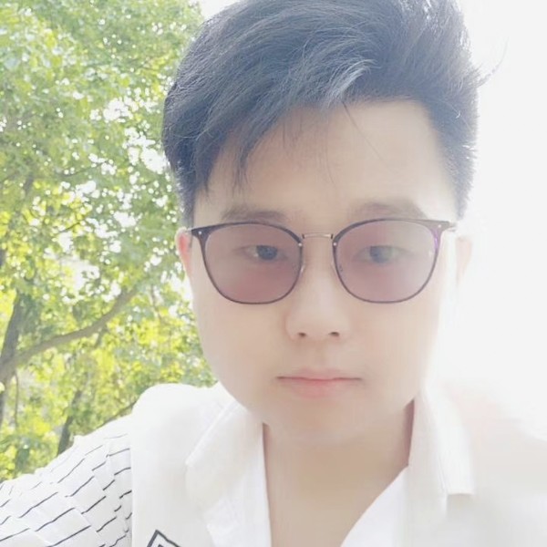 潇洒打尘宵的照片