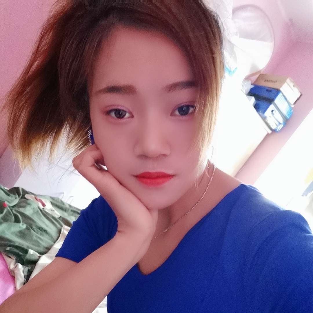 聪明笑电灯胆的照片