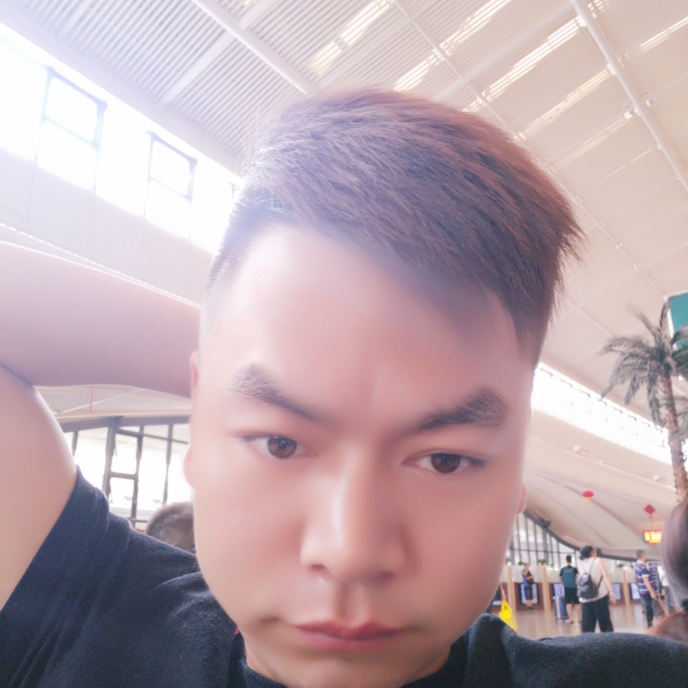 半夏回首整齐的照片