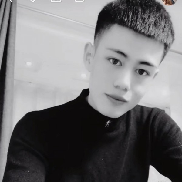 爸爸，，的照片