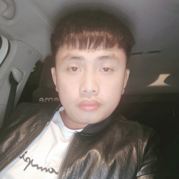 糟糕漫步高山的照片
