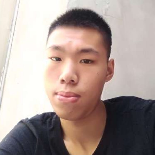 李海鹏的照片