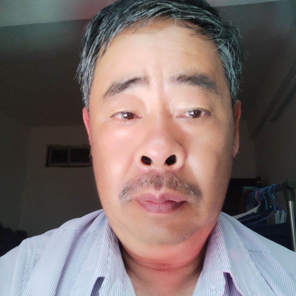 一个人的香氛的照片