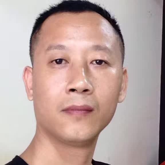 拼搏中的，人的照片
