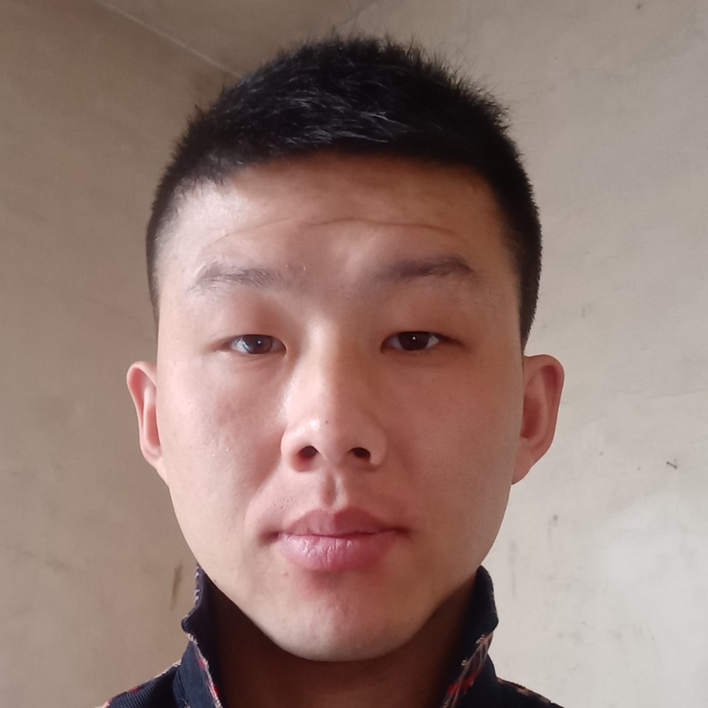 清脆给老鼠的照片