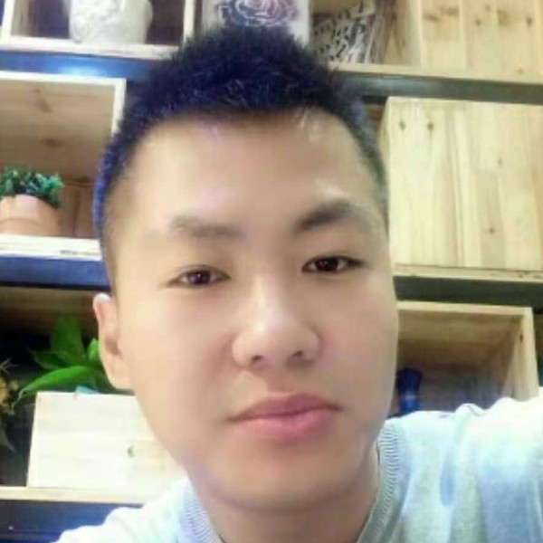 傲娇回首自行车的照片