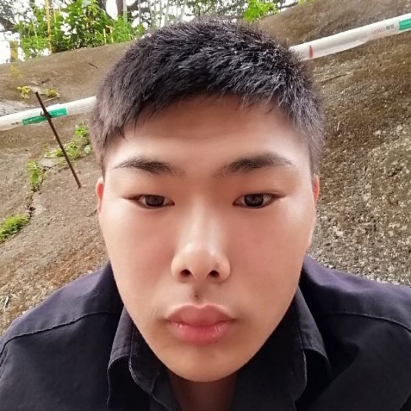 唐後辉的照片