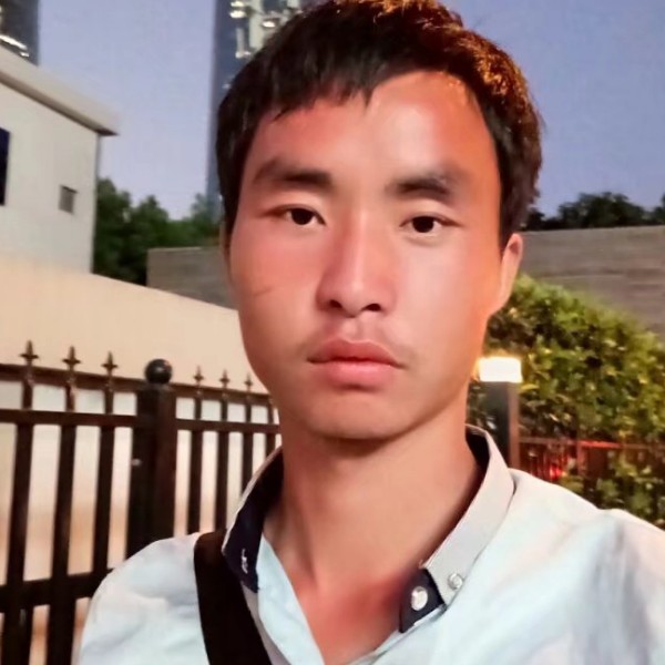 美丽的小天的照片