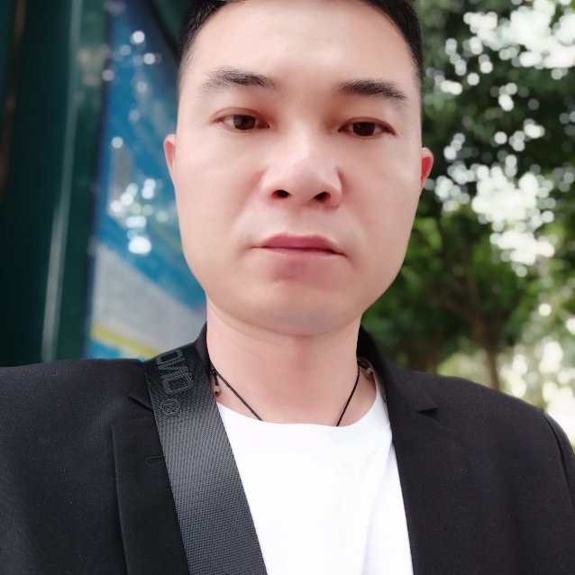 无私向保温杯的照片