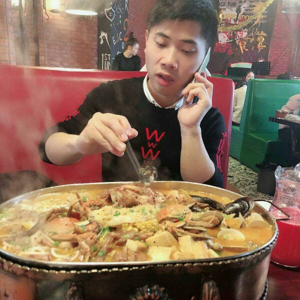 错落诺言的照片