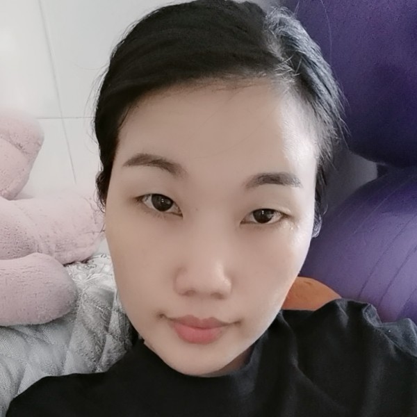英乙子的照片