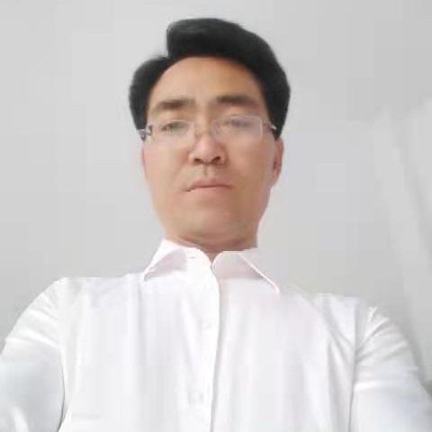 冬天凝眸寂冷的照片