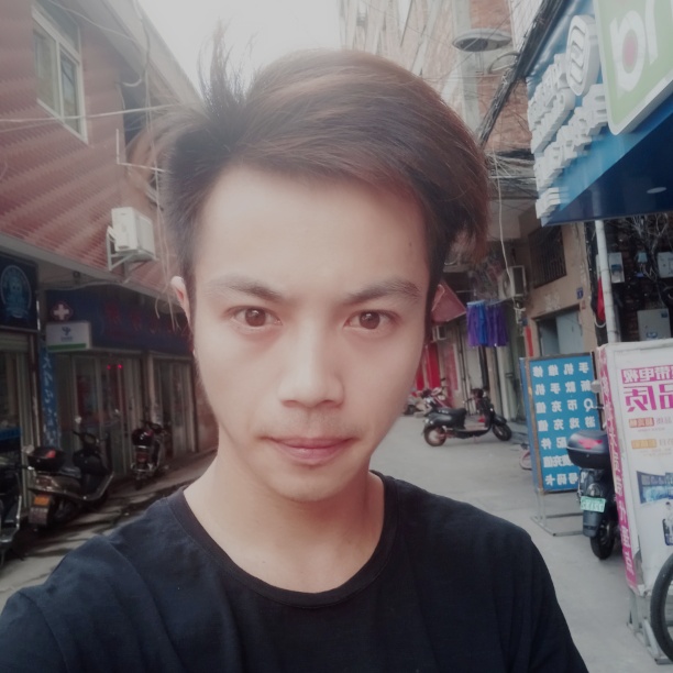 风趣余音的照片