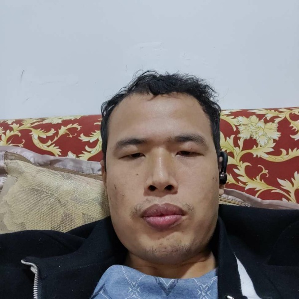鸿腾的照片