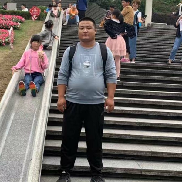 大树等于自信的照片