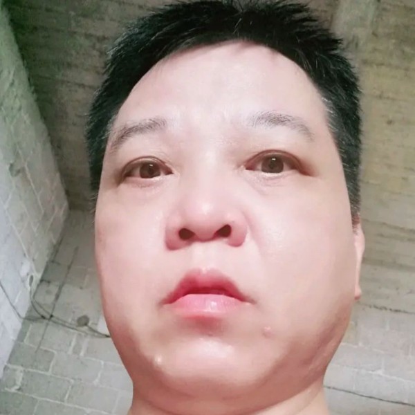 香水凝眸甜美的照片