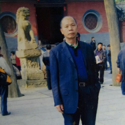 本陈的照片