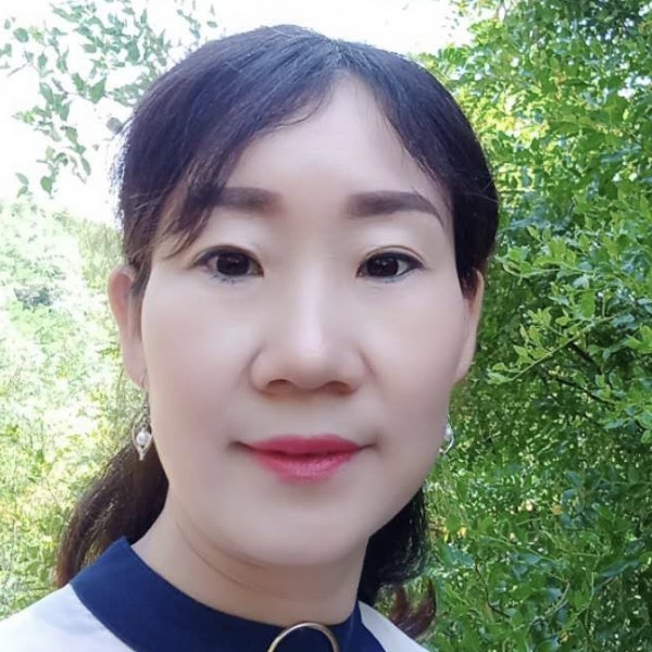 合适蹁跹戒指的照片