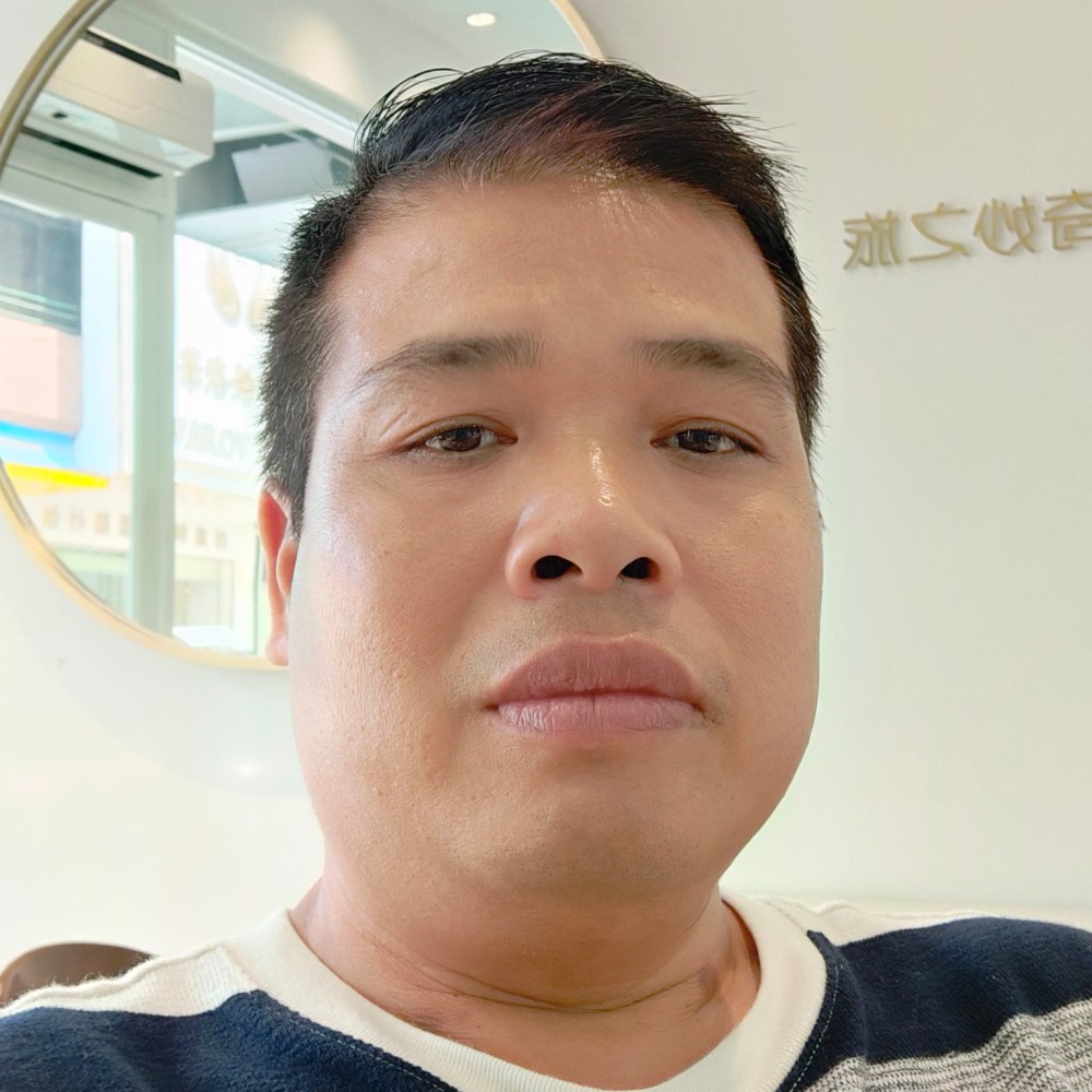 兰志坤的照片
