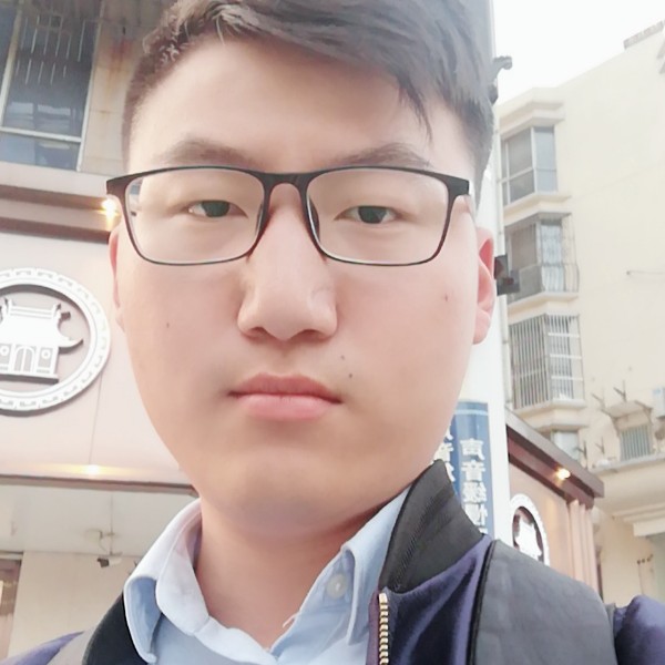 沿途风景绚丽的照片