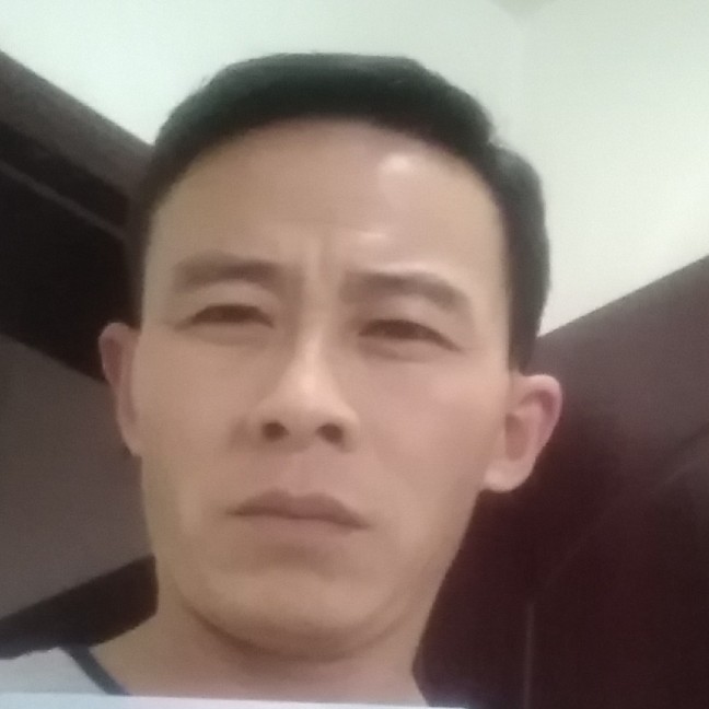 城市大叔的照片