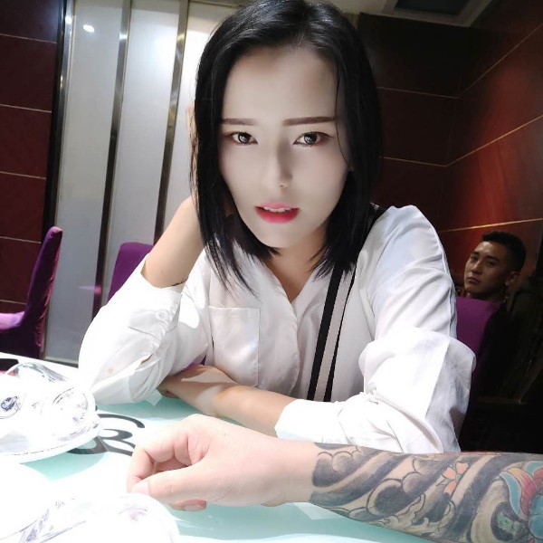 杨美人的照片