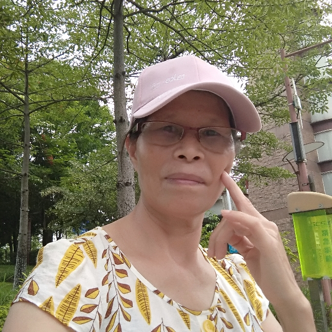 完美深拥飞鸟的照片