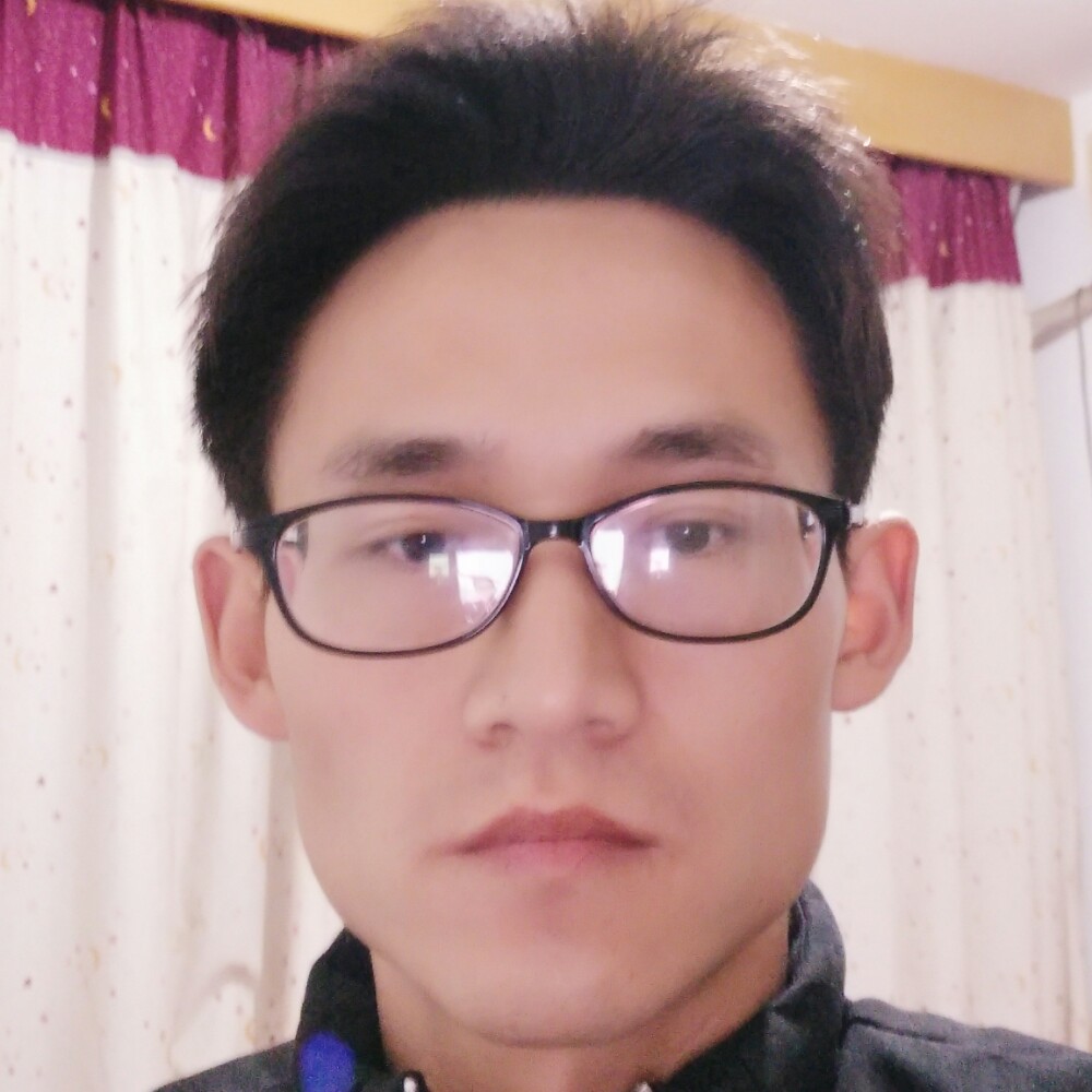高山流水鸟于花香的照片