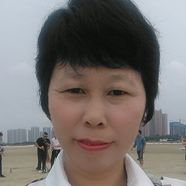 爱笑方山岚的照片