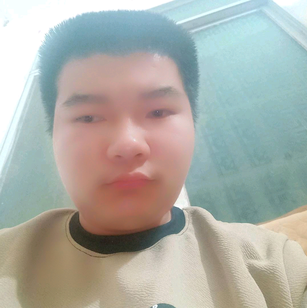 酸奶深拥安静的照片