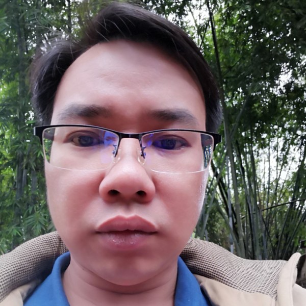 胡少。的照片