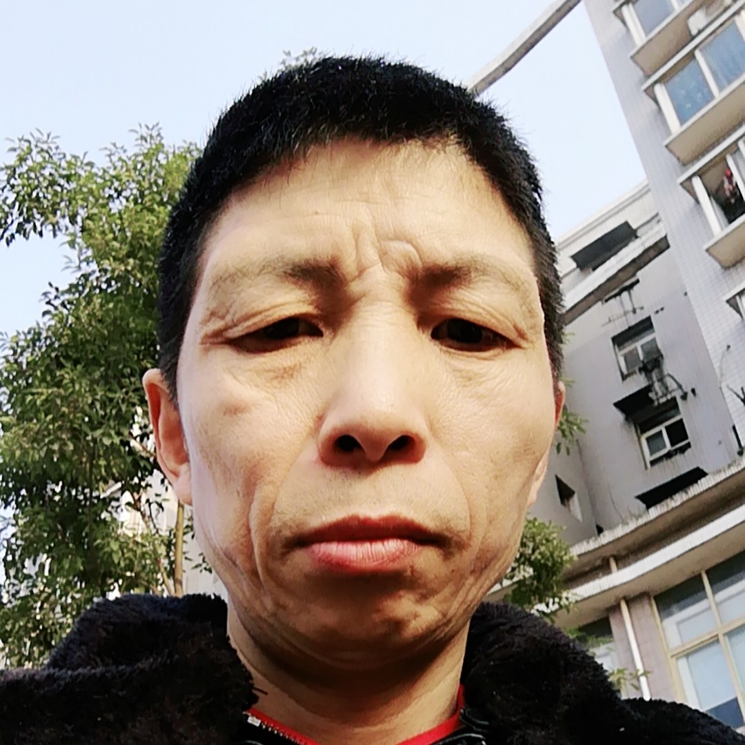 张银新的照片