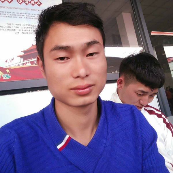 “军”的照片