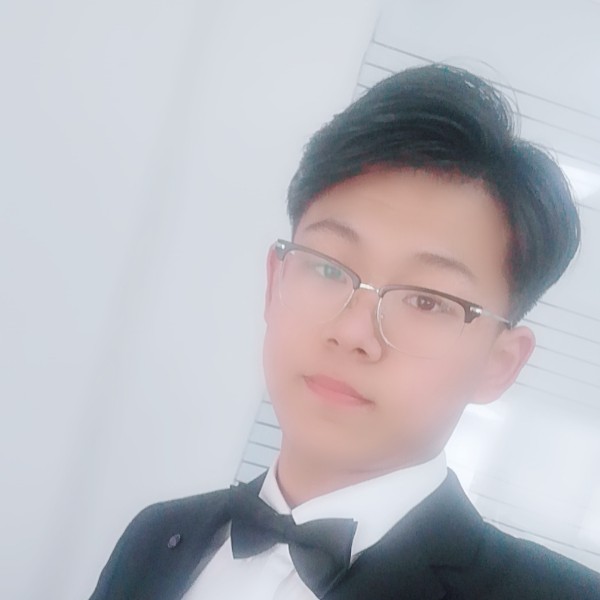 AKA依古比古的照片